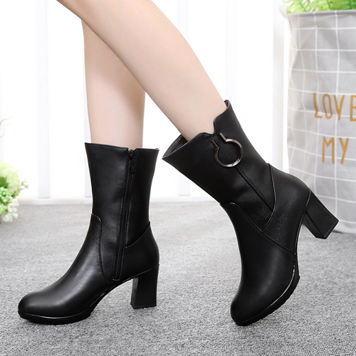 Botte Longue Pour Femme Pas Cher, Femmes En Bottes De Cuir Pierre Azur