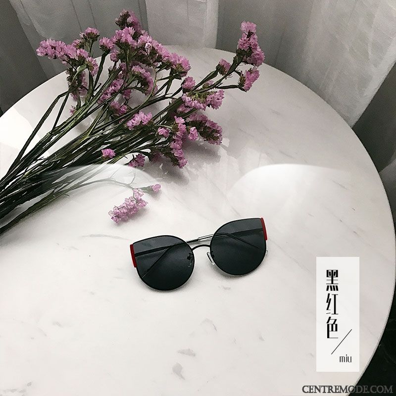 Lunettes De Soleil Femme Homme Réseau Tir De Rue Gros Tendance Le Nouveau Noir Rouge Violet