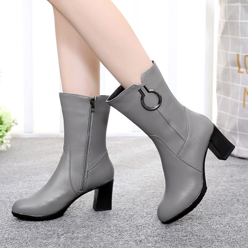 Botte Longue Pour Femme Pas Cher, Femmes En Bottes De Cuir Pierre Azur